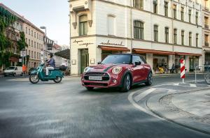 Mini Cooper S Moscow Red 2020 года  (RU)